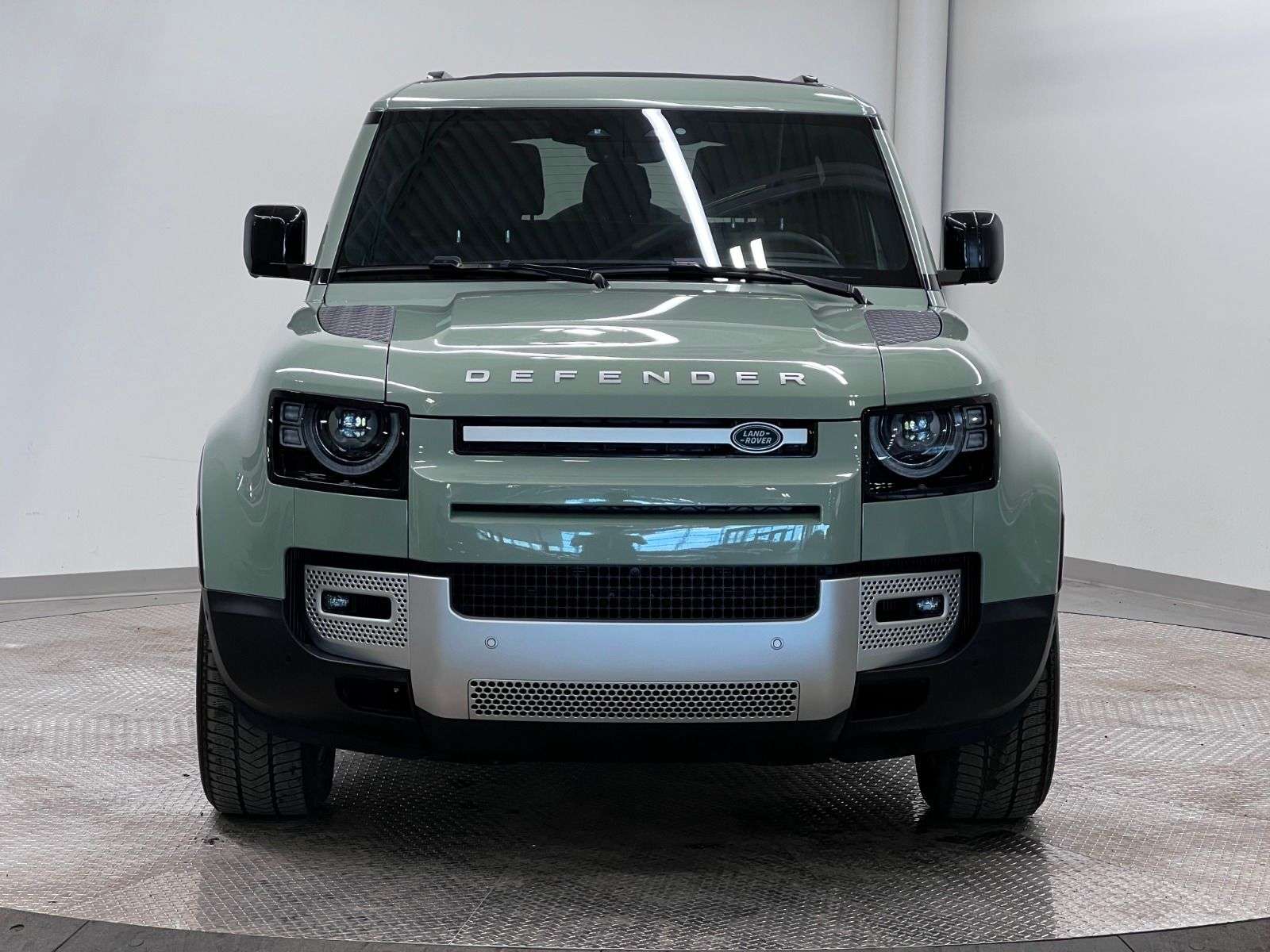 2023 Land Rover Defender P400 | 90 | 75TH EDITION thumb 9