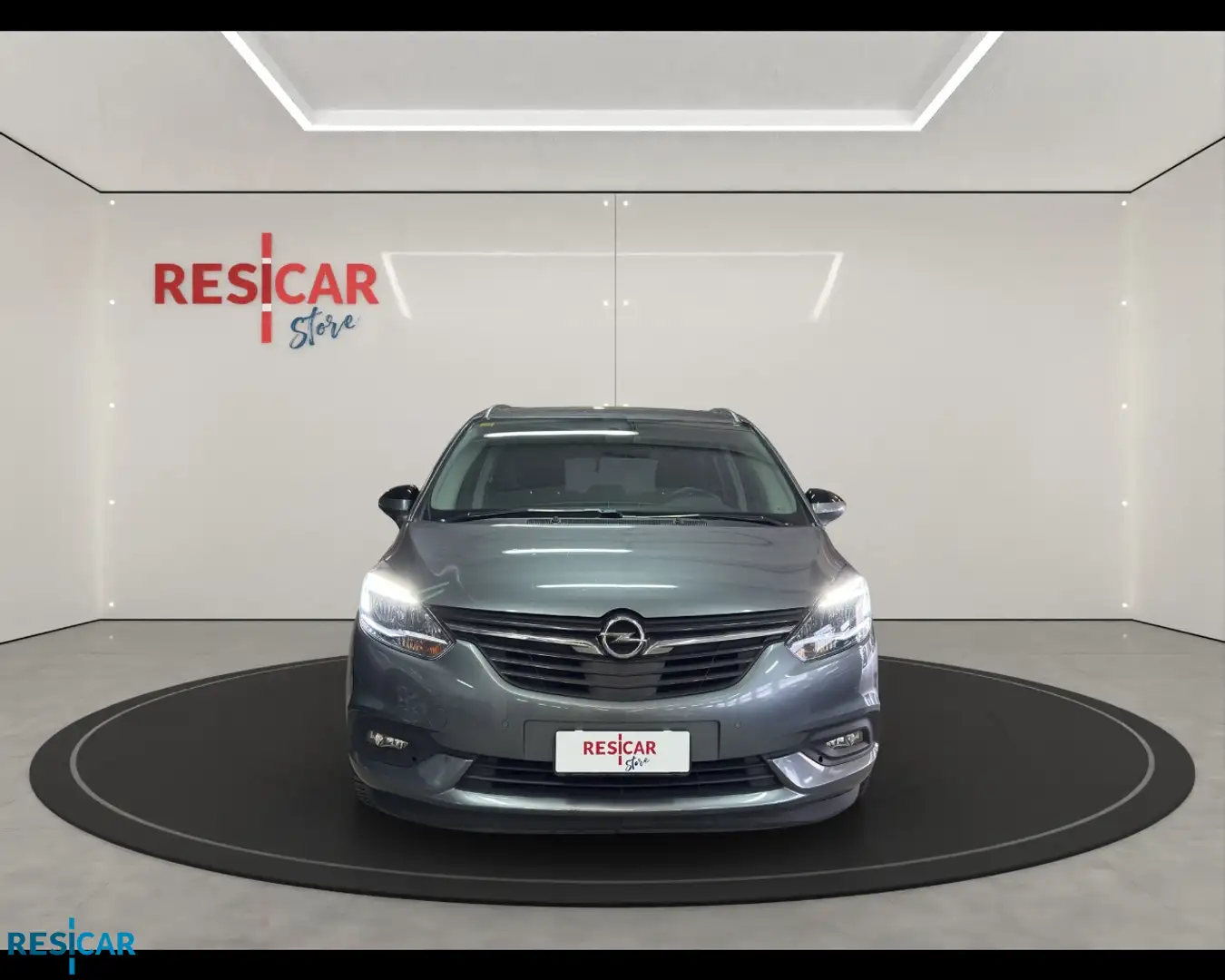 Opel Zafira 1.6 CDTI Advance Šedá - 2