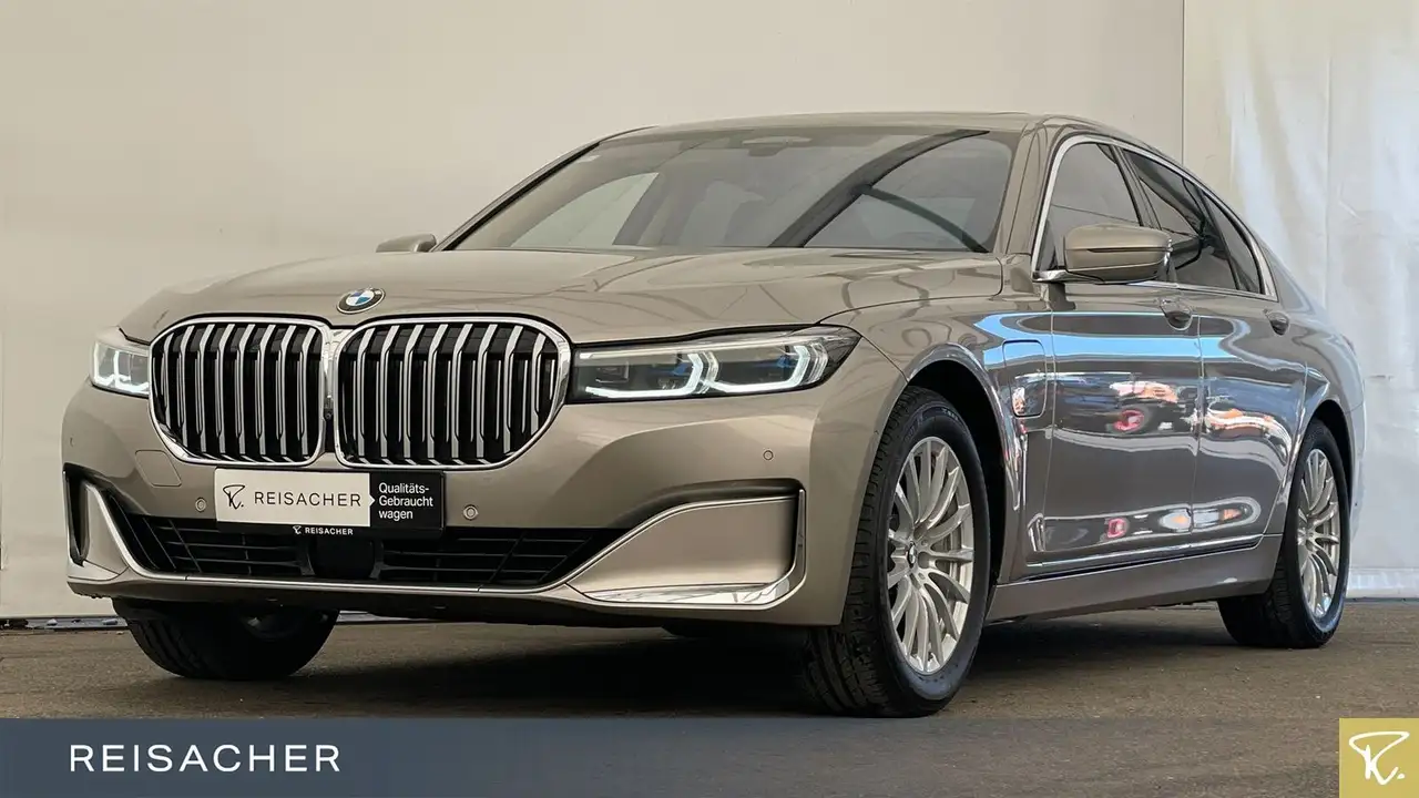 BMW 745