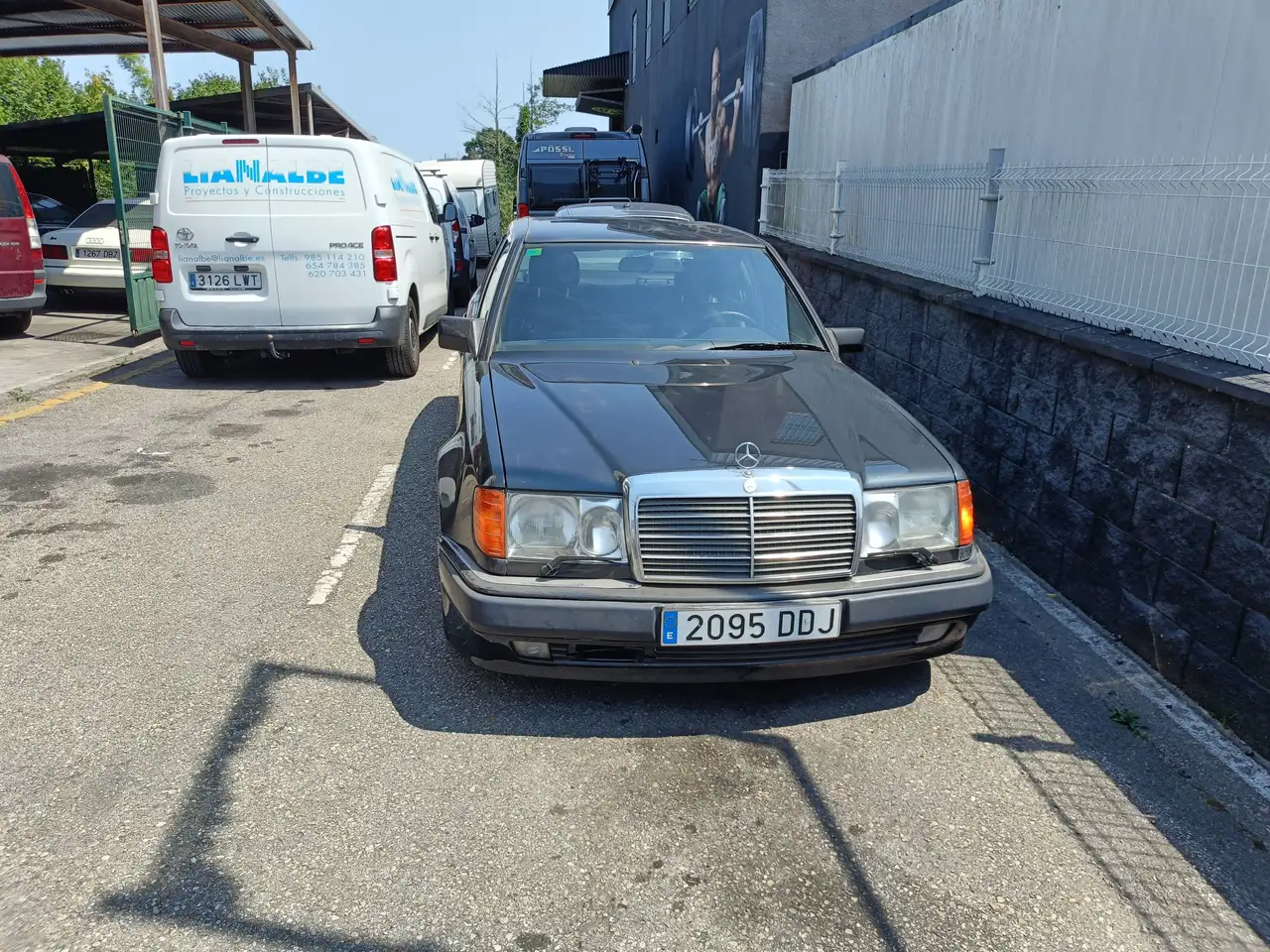 Mercedes-Benz 500E, foto 3