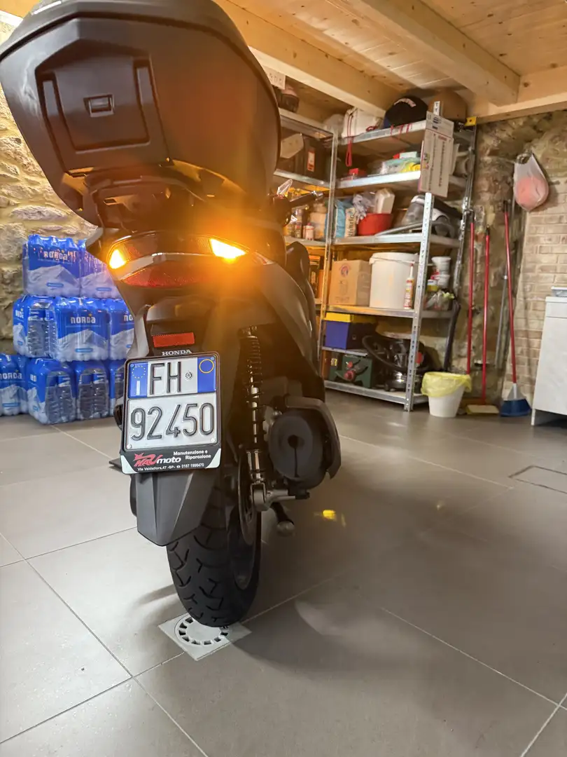 Honda SH 350i SPORT Nero - 2