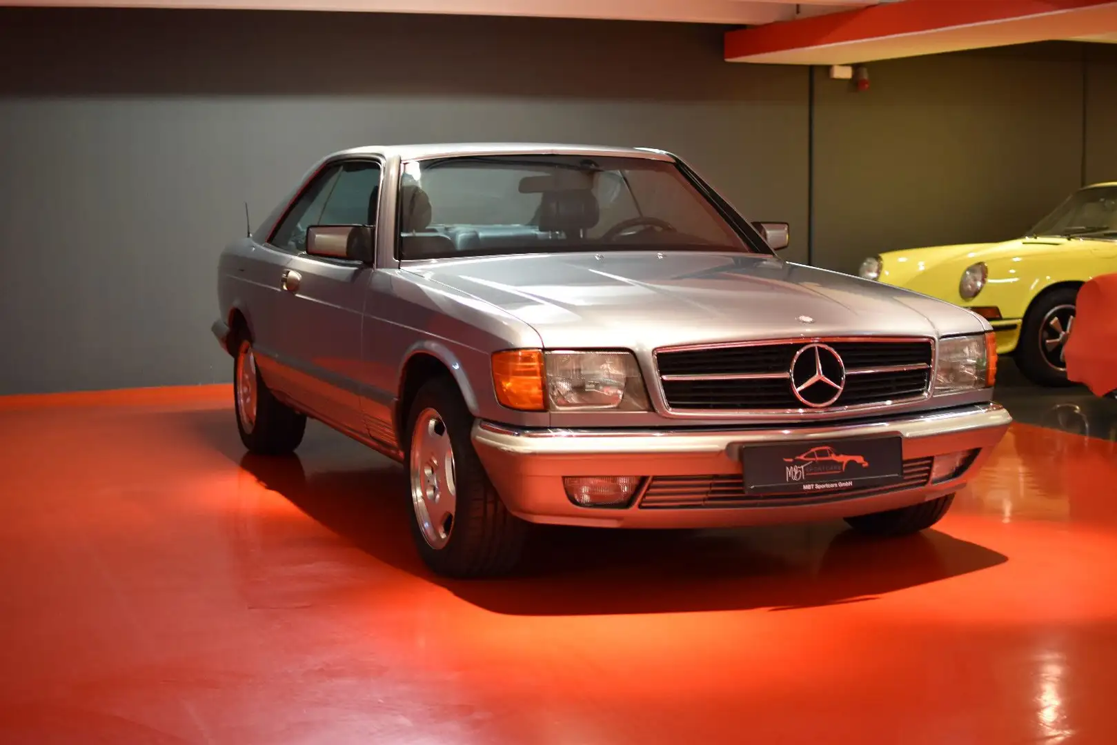 Mercedes-Benz 500 SEC/5,0 V8 231PS/AUT./SAMMLER/TÜVneu/NOTE 2! Silber - 2