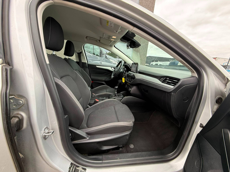 Ford Focus (Stock ID 84855) — photo 10