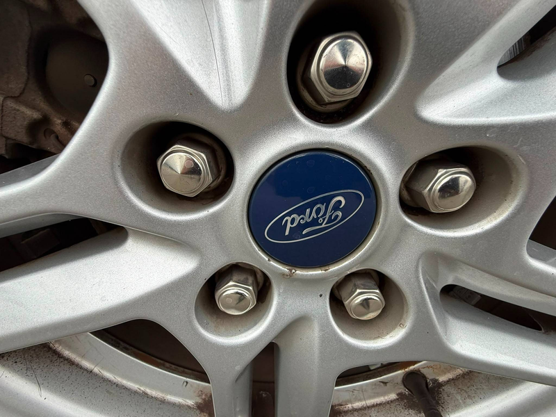 Ford Focus (Stock ID 84855) — photo 11