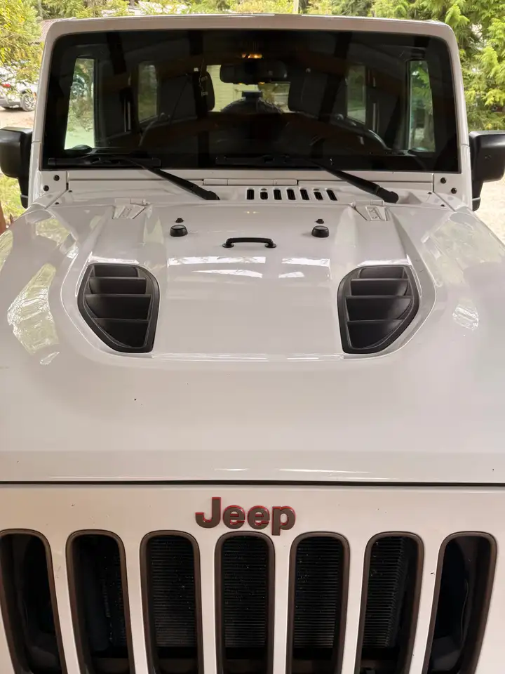 Jeep Wrangler снимка Jeep Wrangler