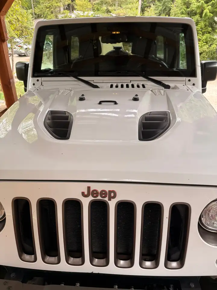 Jeep Wrangler снимка Jeep Wrangler