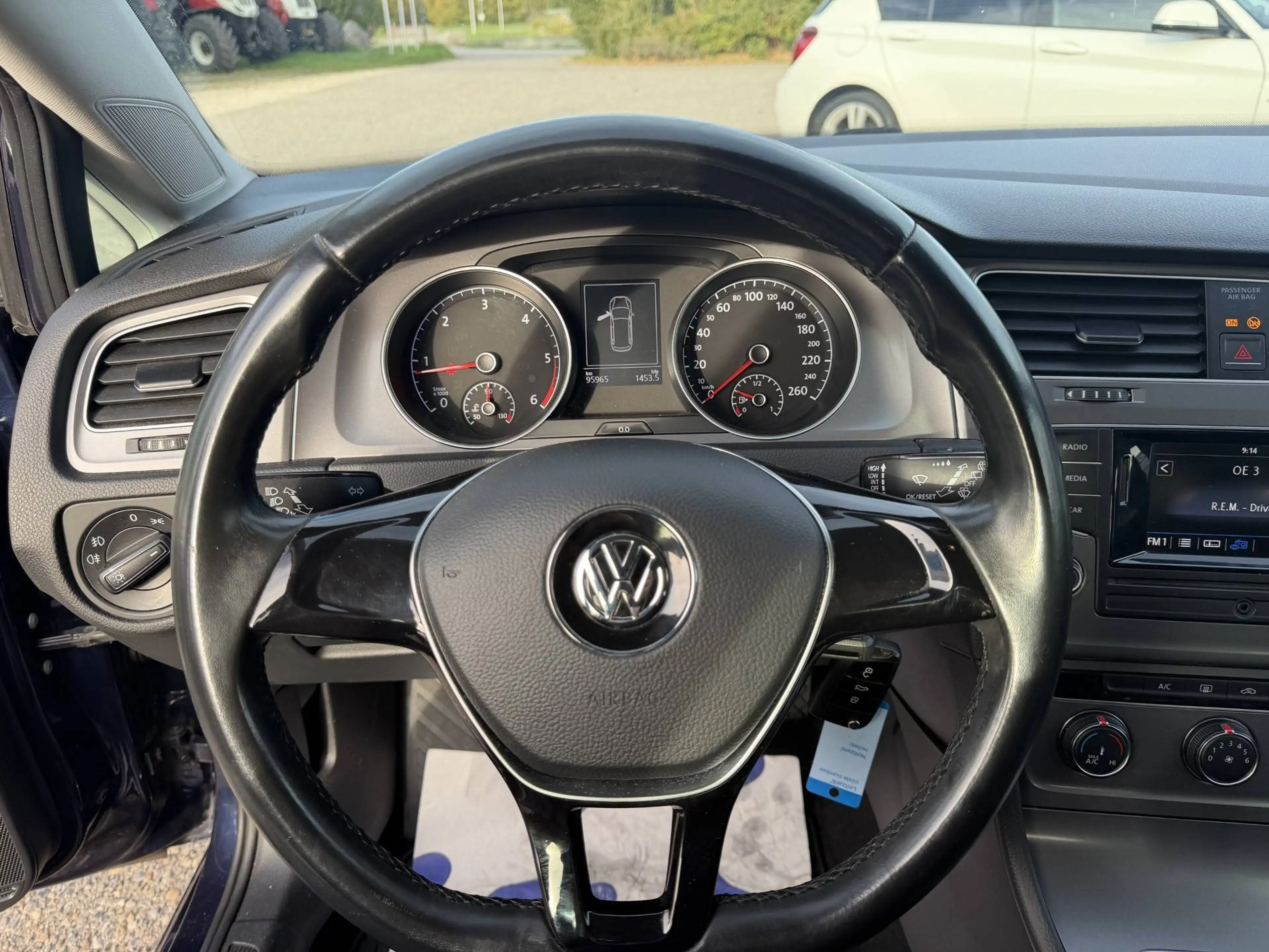 Volkswagen Golf Variant Trendline*wenigKM*PickerlNEU* — photo 10