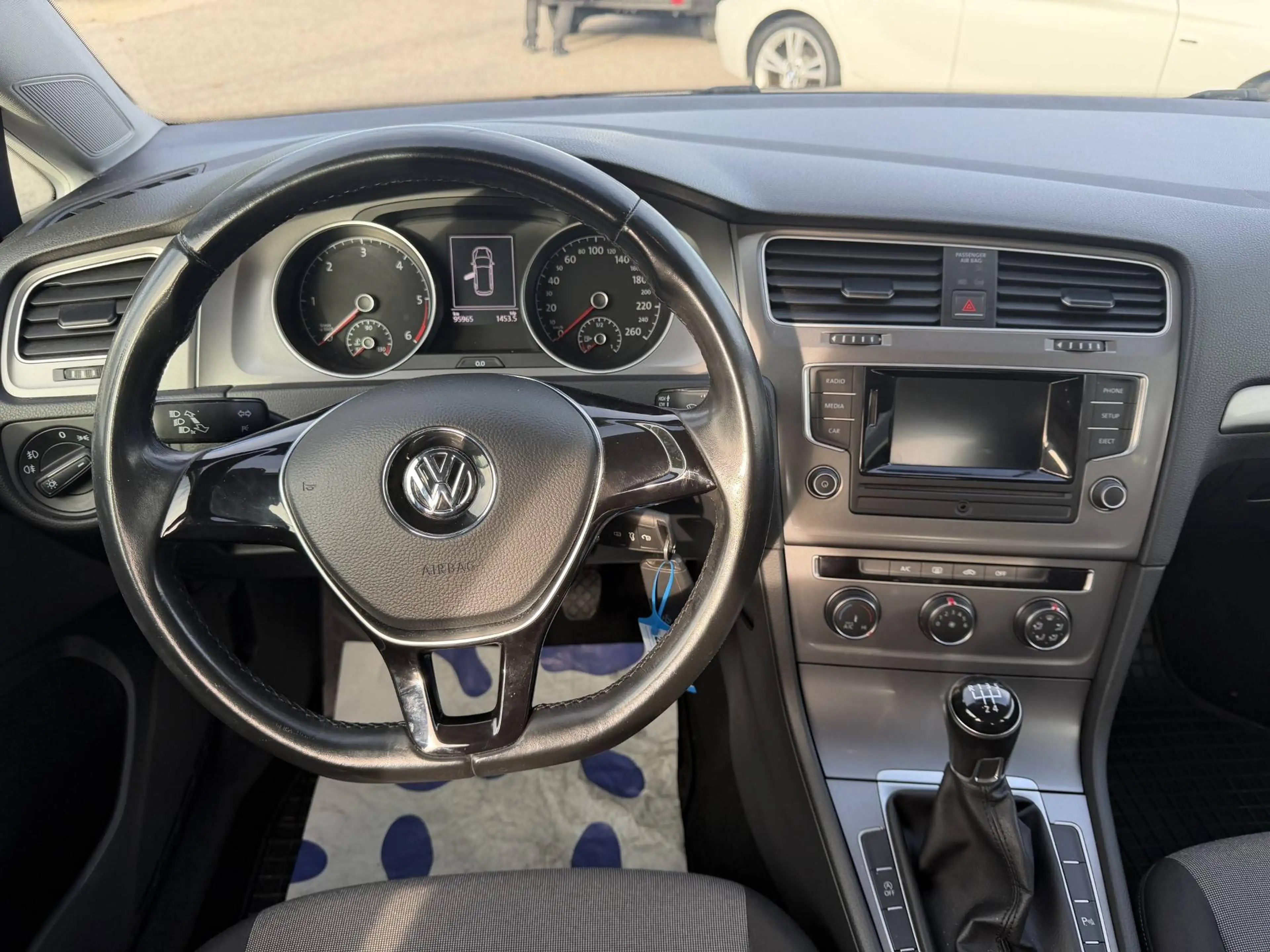 Volkswagen Golf Variant Trendline*wenigKM*PickerlNEU* — photo 7