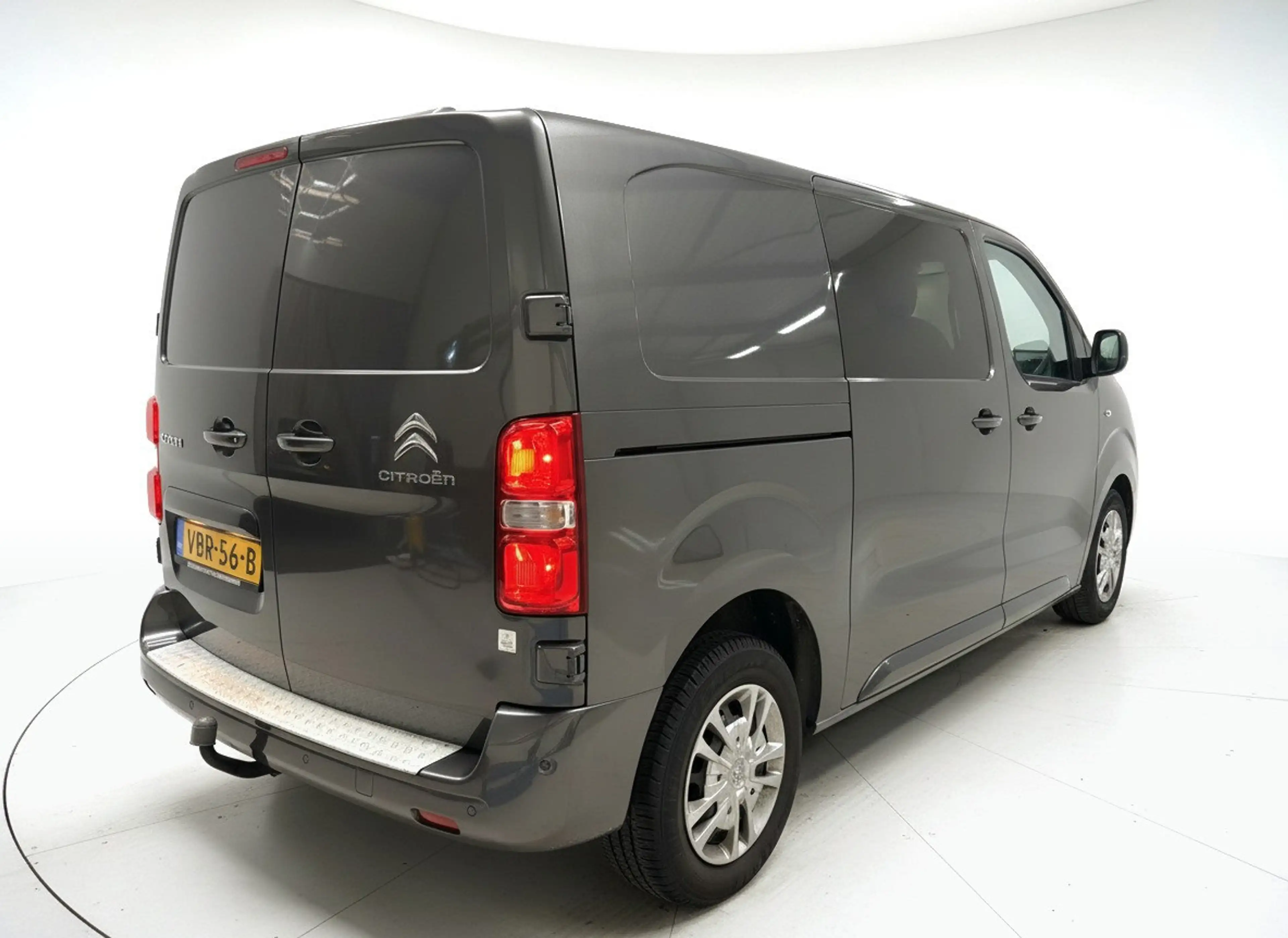 Citroen Jumpy 2.0 BlueHDI 120|Trekhaak|3 zits|NAP|Cruise|Carplay — photo 4