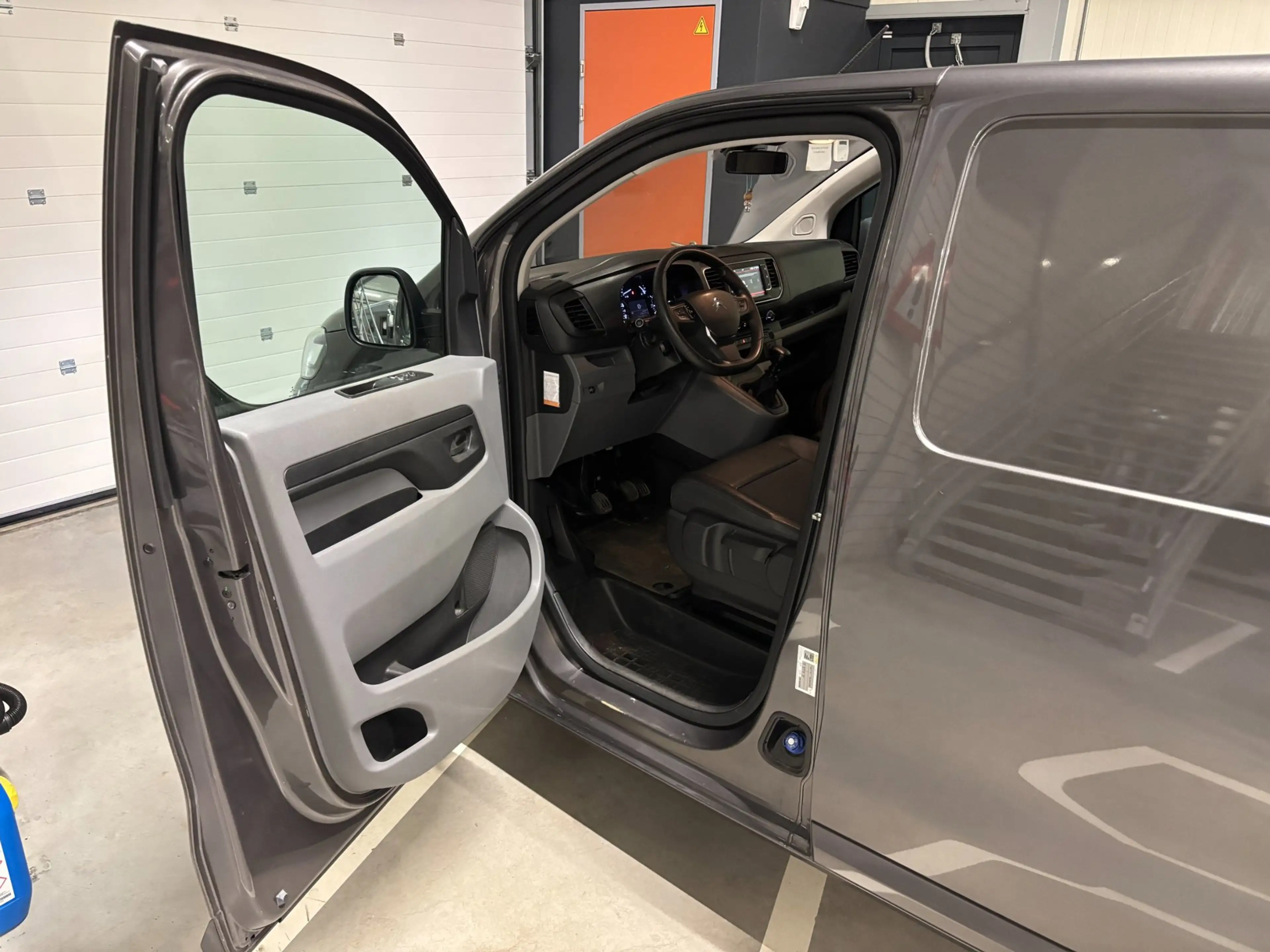 Citroen Jumpy 2.0 BlueHDI 120|Trekhaak|3 zits|NAP|Cruise|Carplay — photo 24