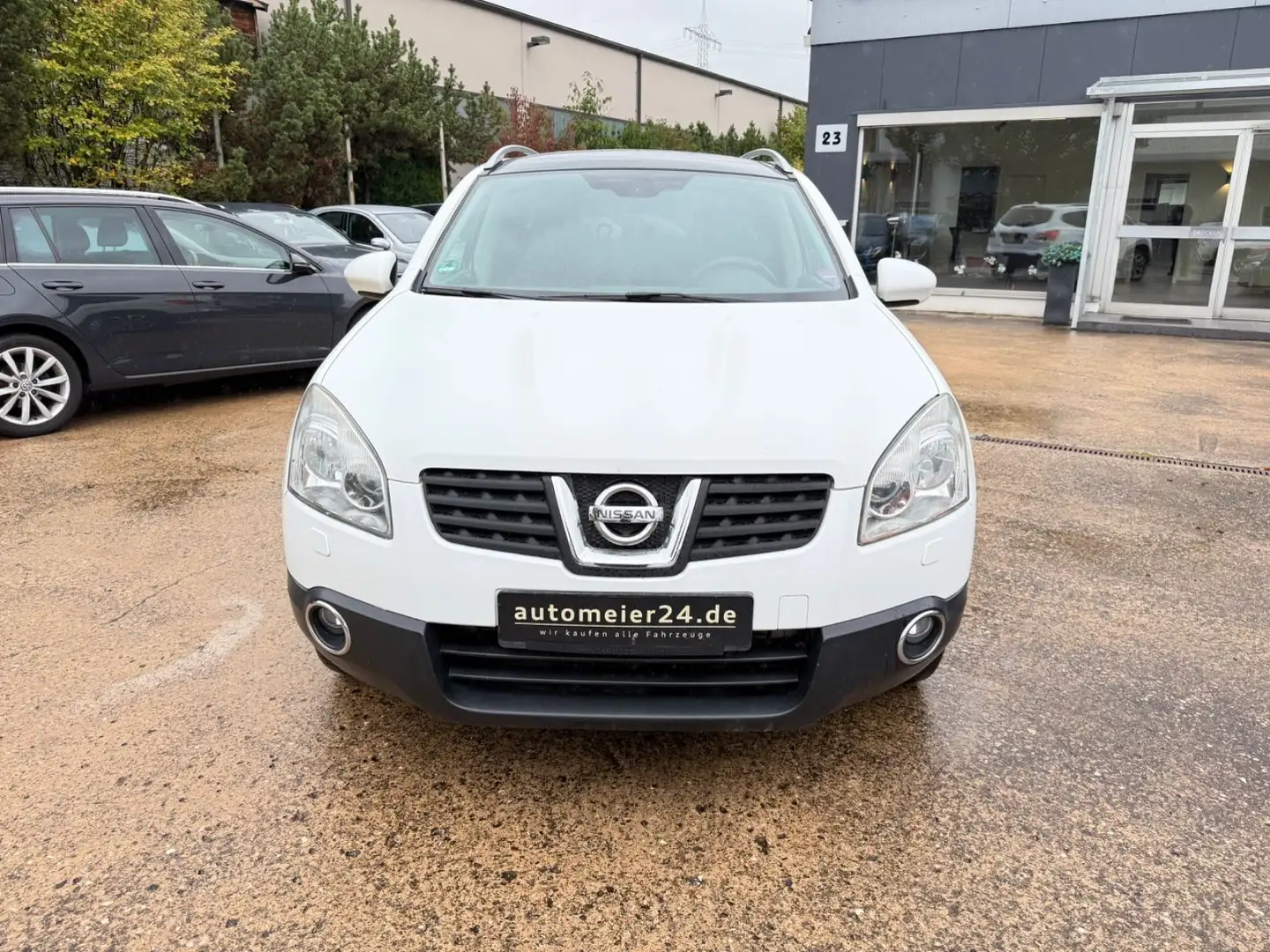 Nissan Qashqai +2 7 Sitze Panorama  Klima Navi Weiß - 2