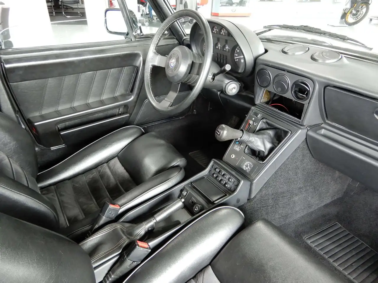 Alfa Romeo Spider 2.0 TOP Zustand, foto 9