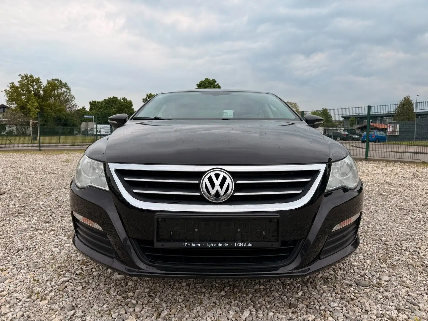 Volkswagen Passat CC Schwarz - 2
