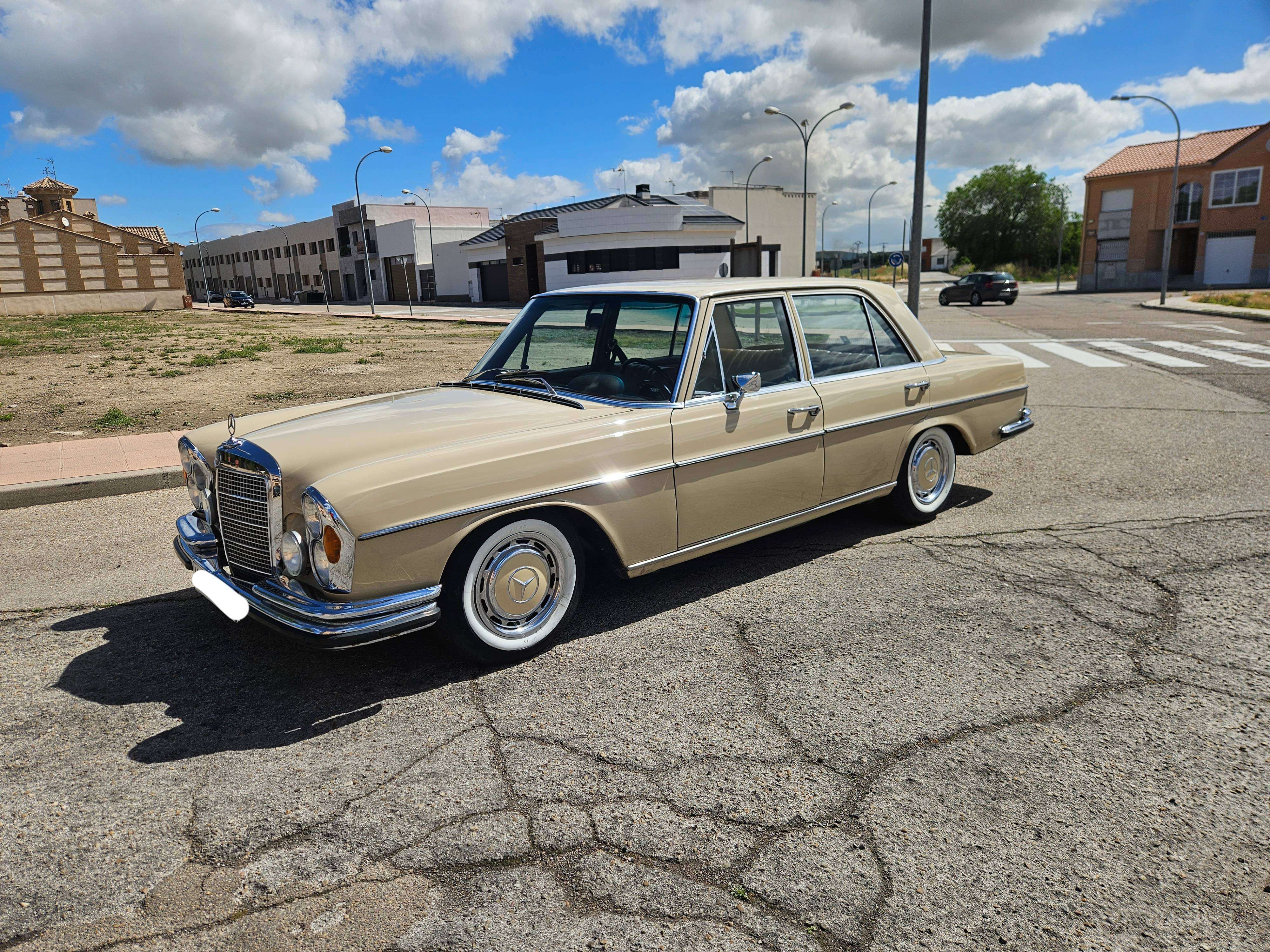 Mercedes-Benz 280 W108 se - foto 1