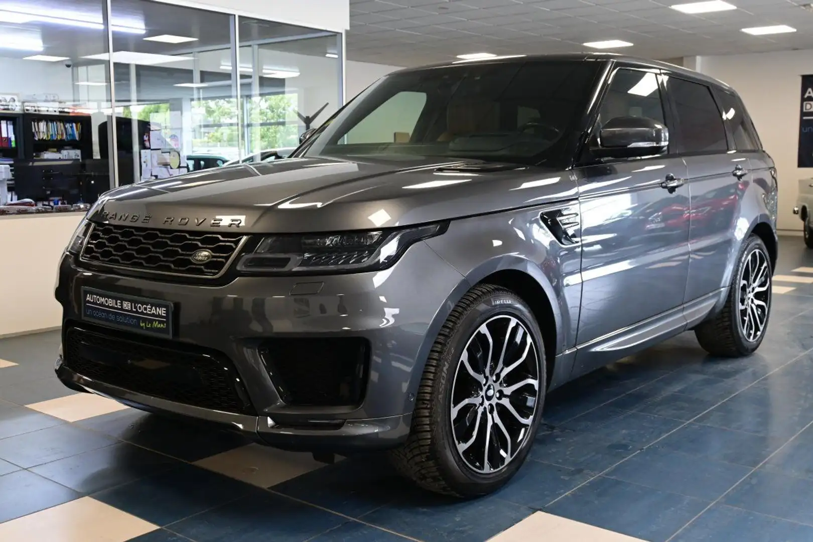 Land Rover Range Rover Sport Mark VII SDV6 3.0L 306ch HSE Gris - 1