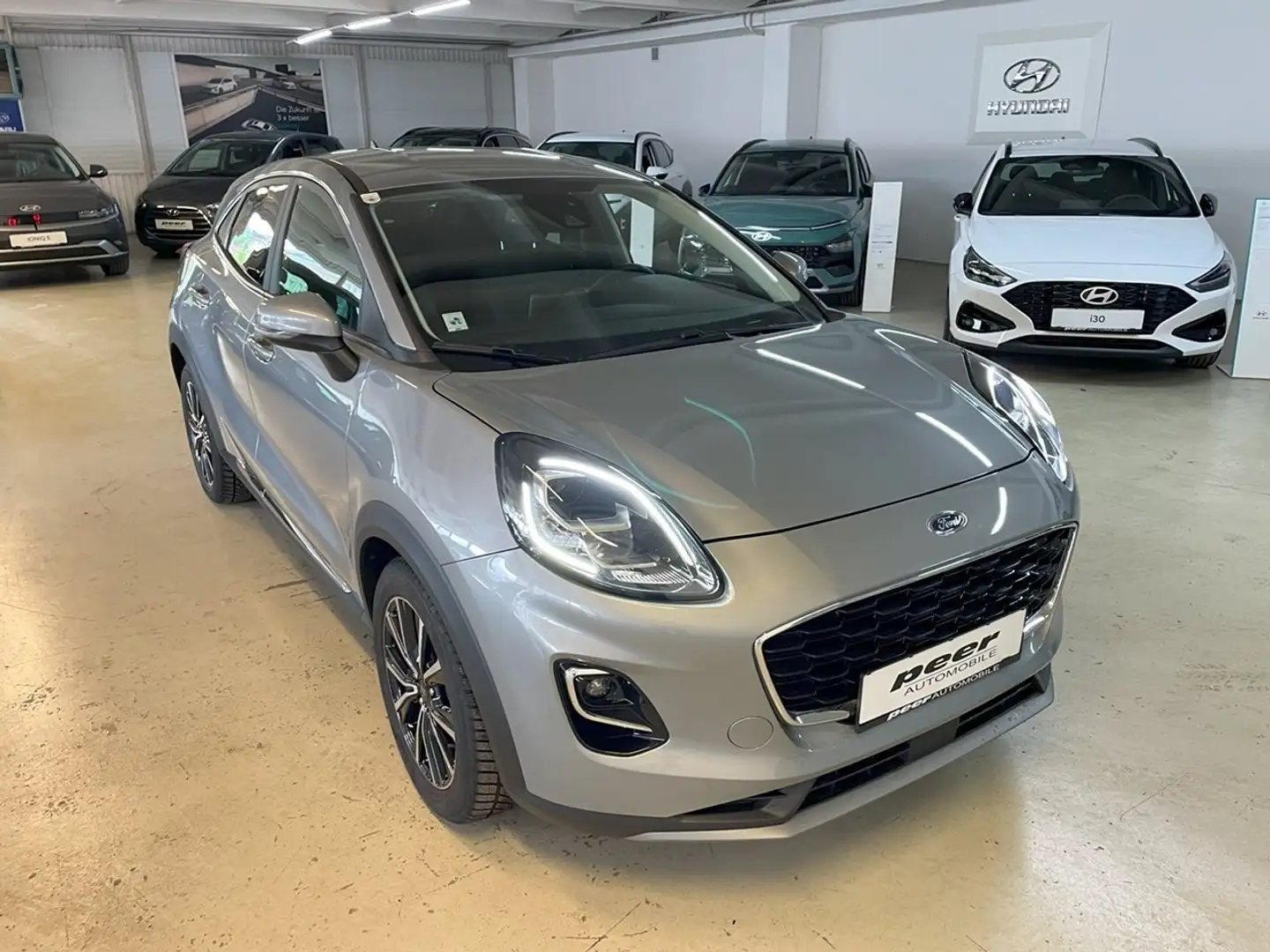 Ford Puma Titanium 1.0 EcoBoost 125 PS Benzin Schalter Gris - 2