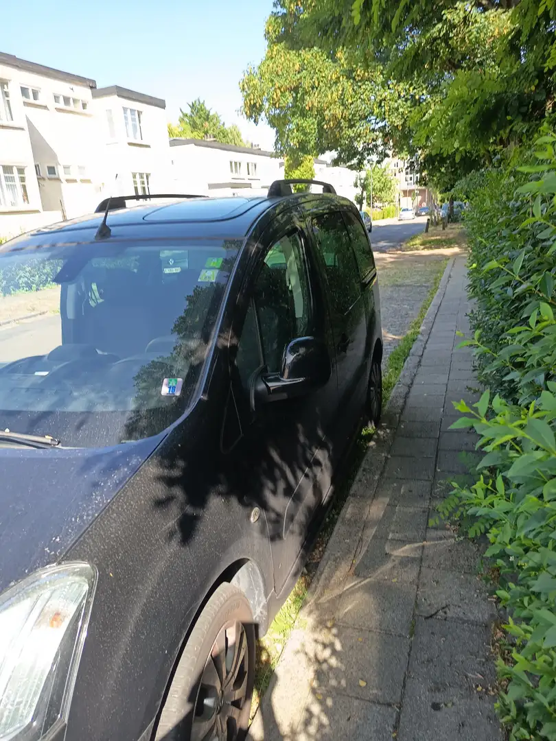 Citroen Berlingo Berlingo 1.6 VTi XTR Noir - 2