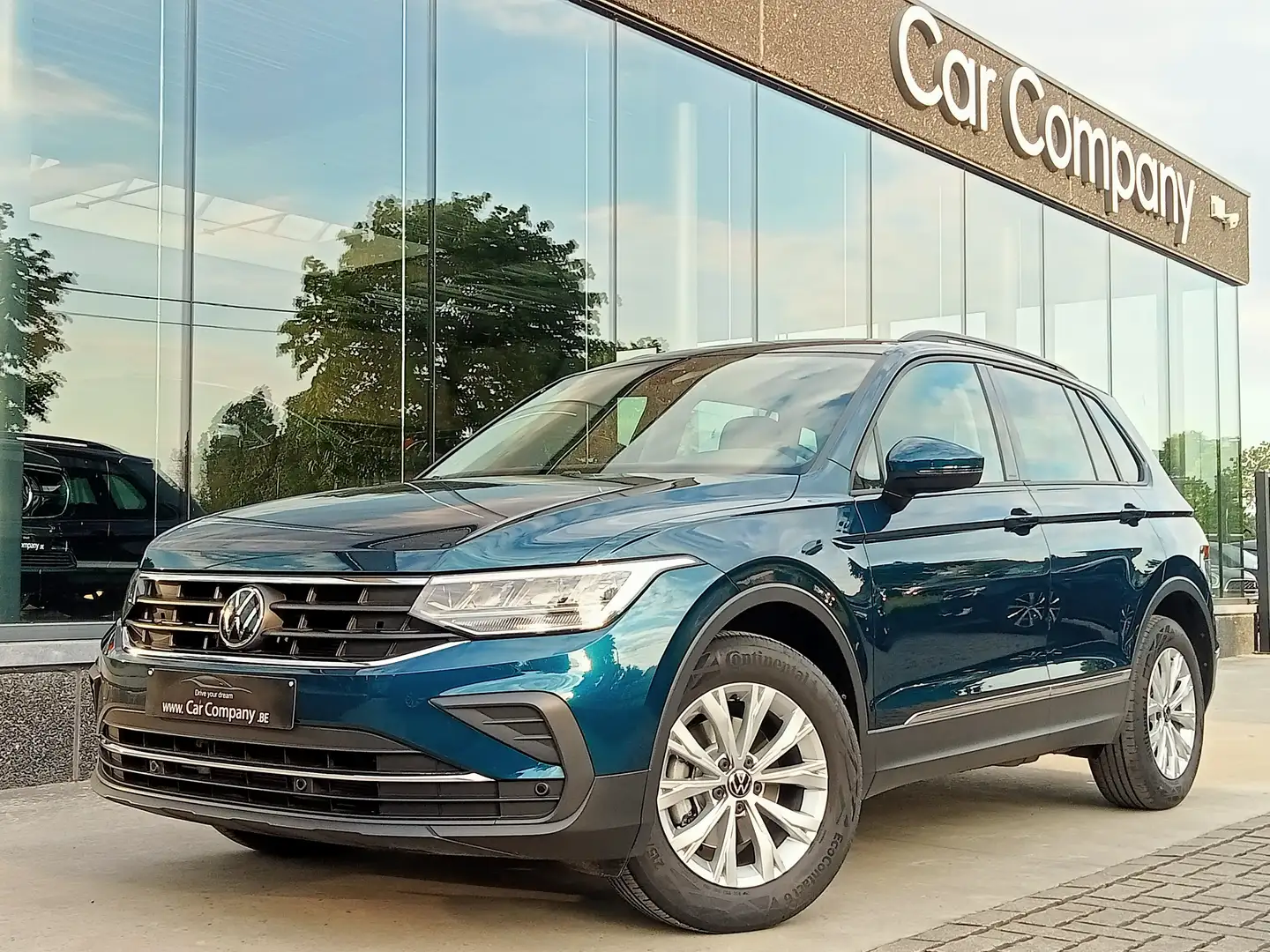 Volkswagen Tiguan 1.5 TSI 150PK LIFE DSG*GPS*VIRT.CP*CAM*DAB*CARPLAY Blauw - 1
