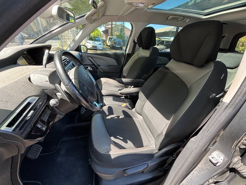 Citroen Grand C4 SpaceTourer Shine 7 Sitzer AHK Panorama — photo 9