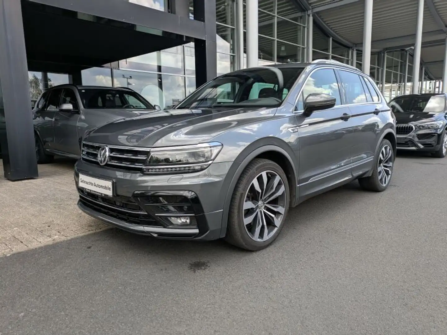 Volkswagen Tiguan 2.0 TDI - 4 Motion Highline Navi. AHK. PDC Gris - 2