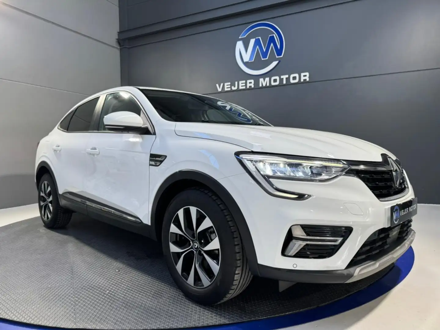 Renault Arkana 1.6 E-Tech Intens 105kW Wit - 1