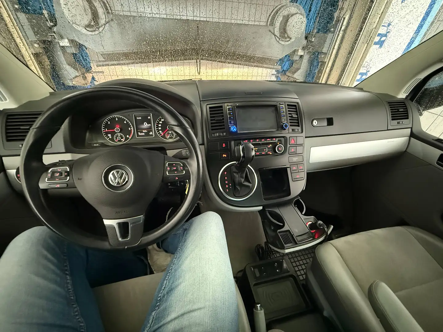 Volkswagen T5 Multivan Multivan Sky 2,0 BMT BiTDI D-PF DSG Sky Schwarz - 2