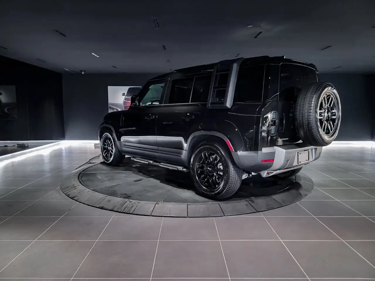 Land Rover Defender снимка Land Rover Defender