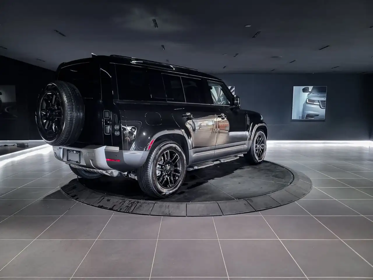 Land Rover Defender снимка Land Rover Defender