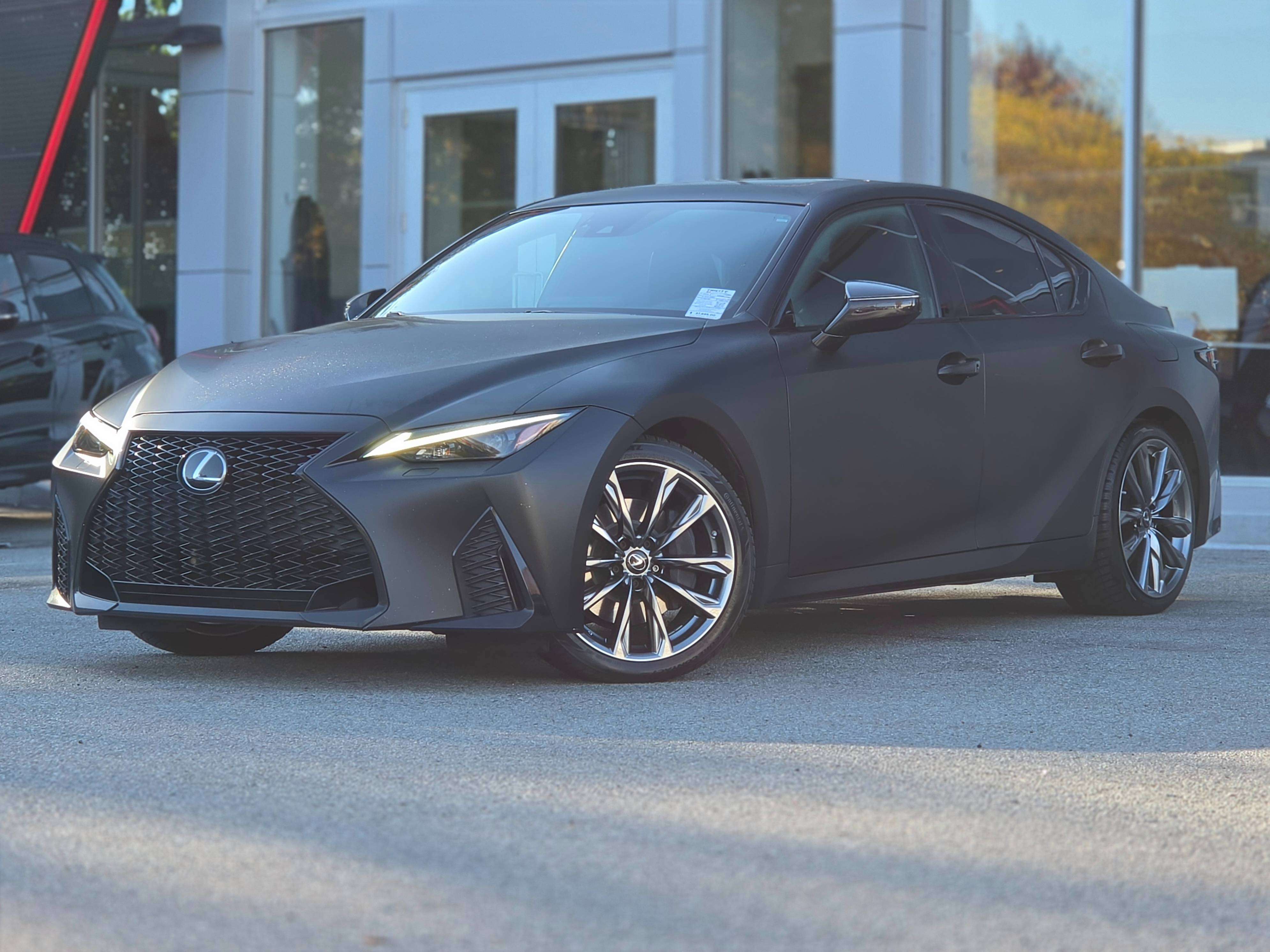 2021 Lexus IS Sedan