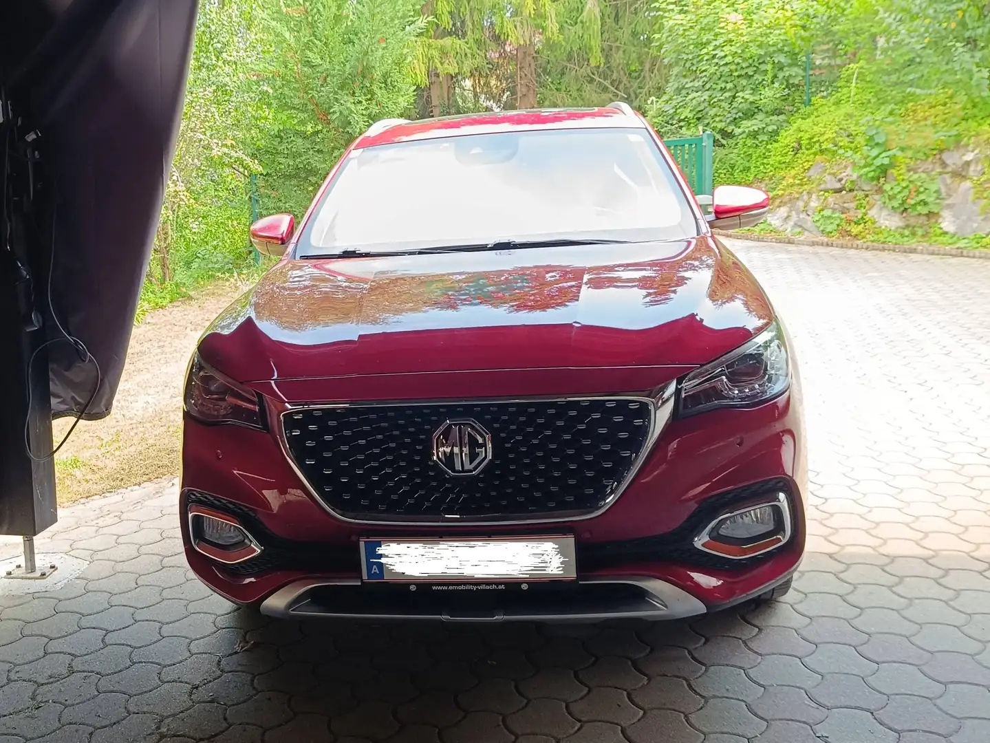 MG EHS EHS 1,5T GDI PHEV Luxury Aut. Luxury Rot - 1