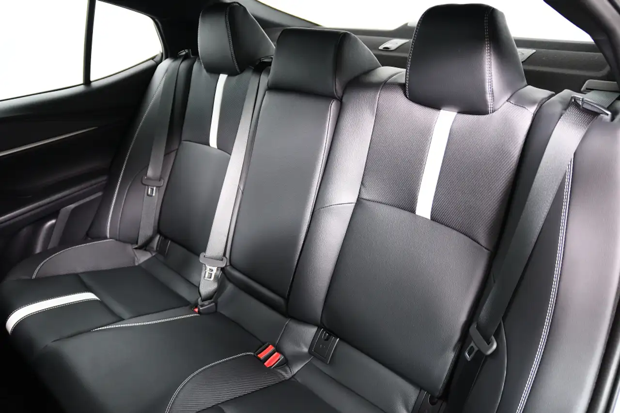 Toyota Camry снимка Toyota Camry