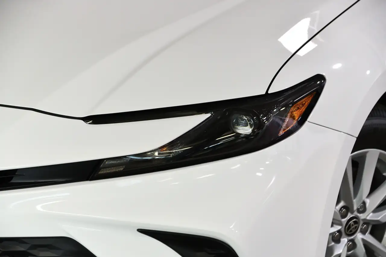 Toyota Camry снимка Toyota Camry