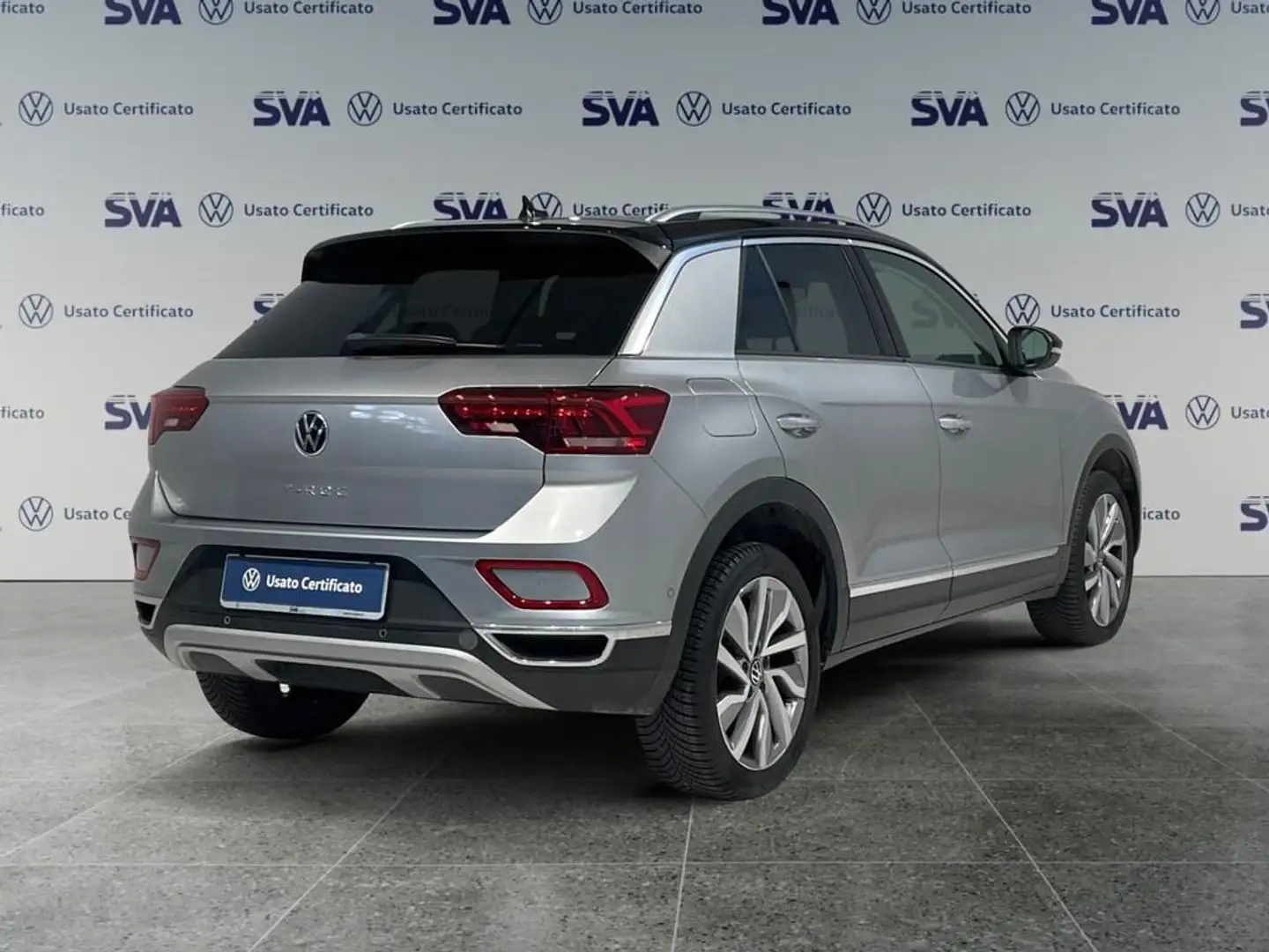 Volkswagen T-Roc 1.5 Tsi 150CV DSG Style Gris - 2