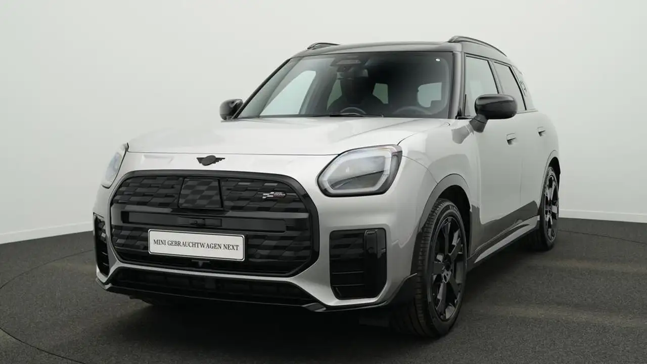 MINI Countryman SE All4 John Cooper Works Trim — миниатюра 1