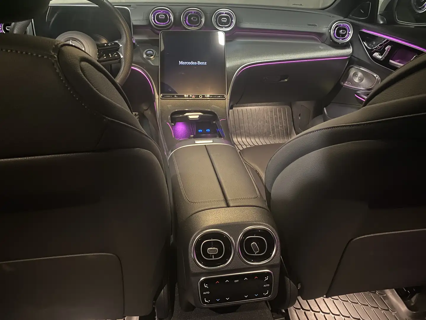 Mercedes-Benz C 200 4Matic 9G-TRONIC Edition AMG Line - 2