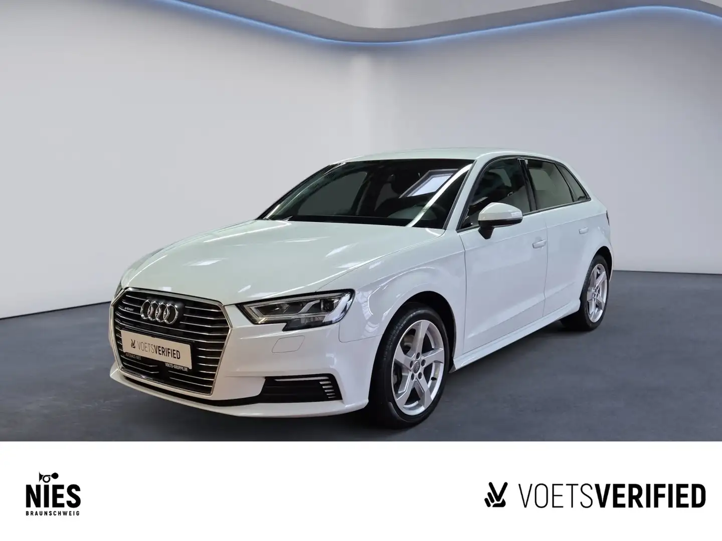 Audi A3 Sportback Sport 40 e-tron NAVI+LED+PDC H Weiß - 1