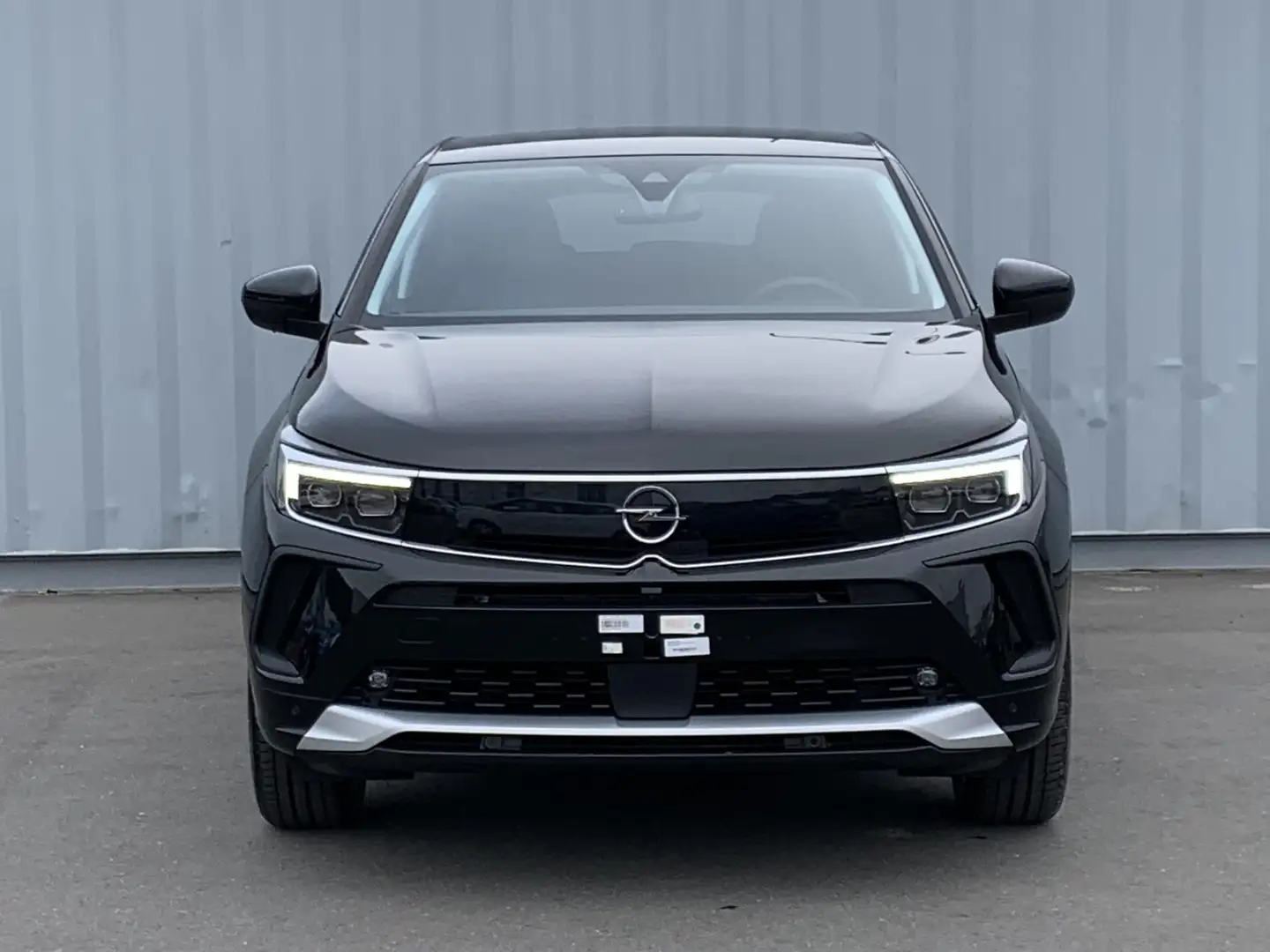 Opel Grandland 1.2T 130 AUTOMAAT BUSINESS ELEGANCE NAVI/CAMERA/TR Zwart - 2