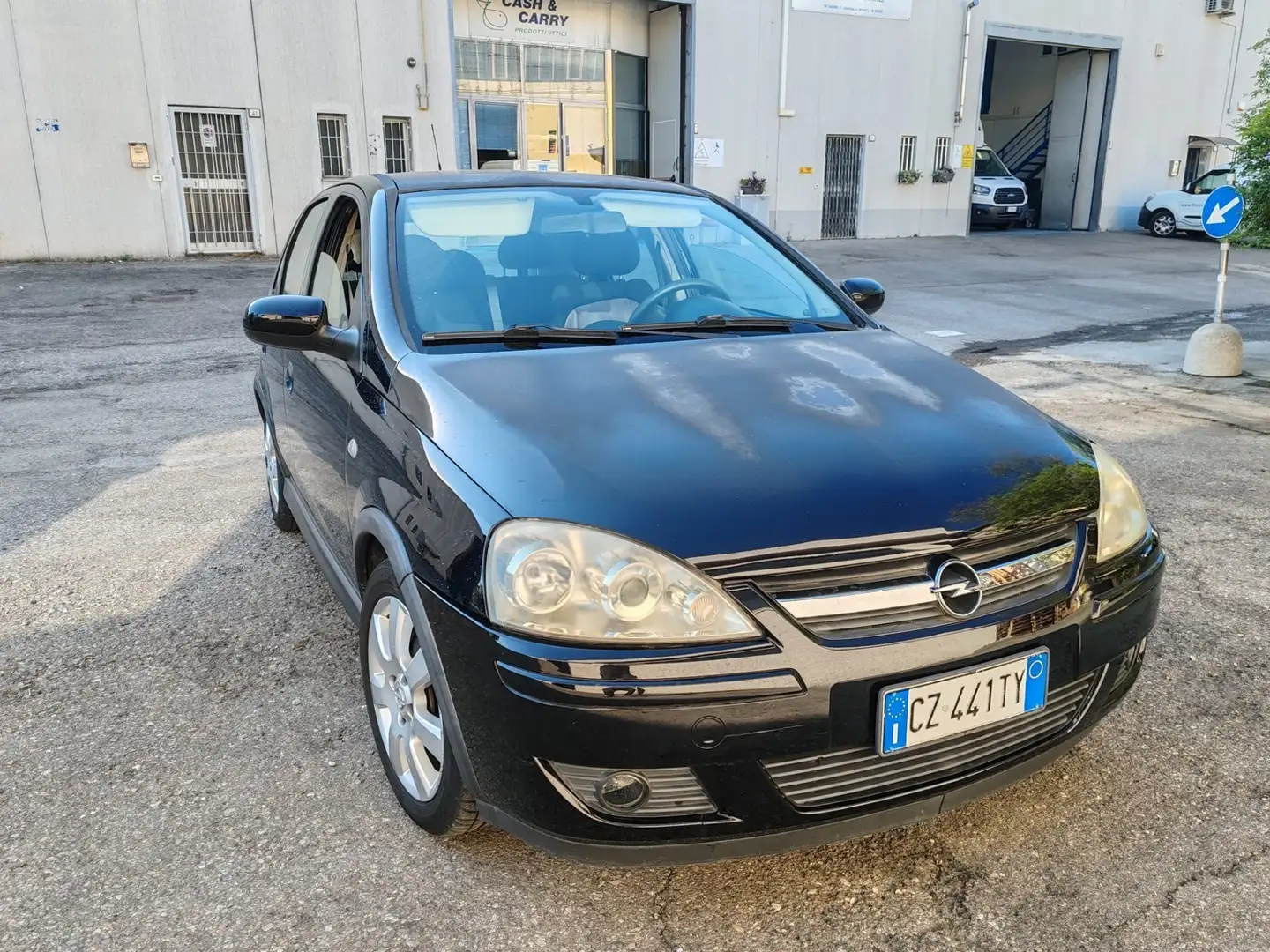 Opel Corsa 1.3 CDTI DPF - 2