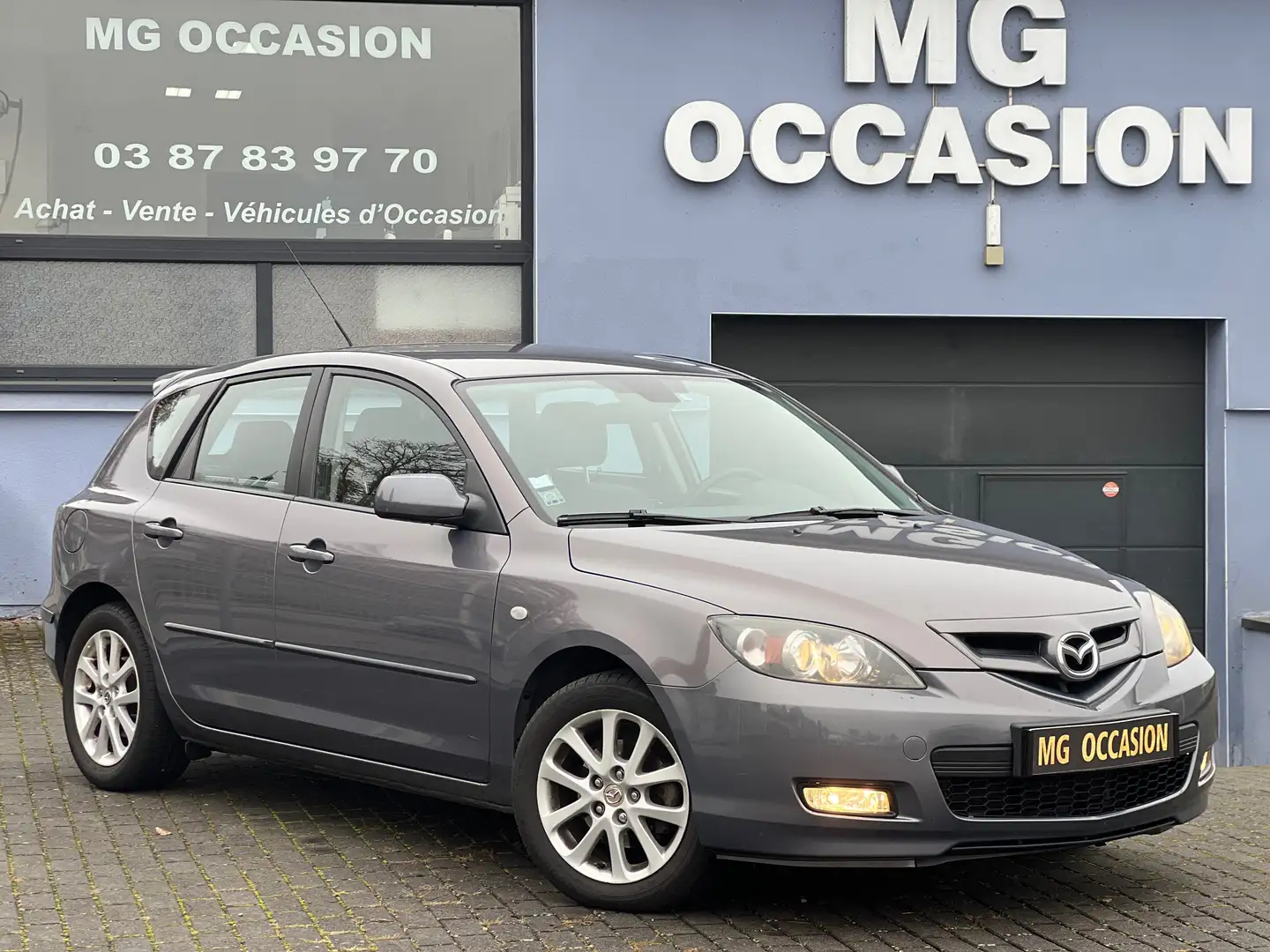 Mazda 3 1.6L MZR Elegance Gris - 1