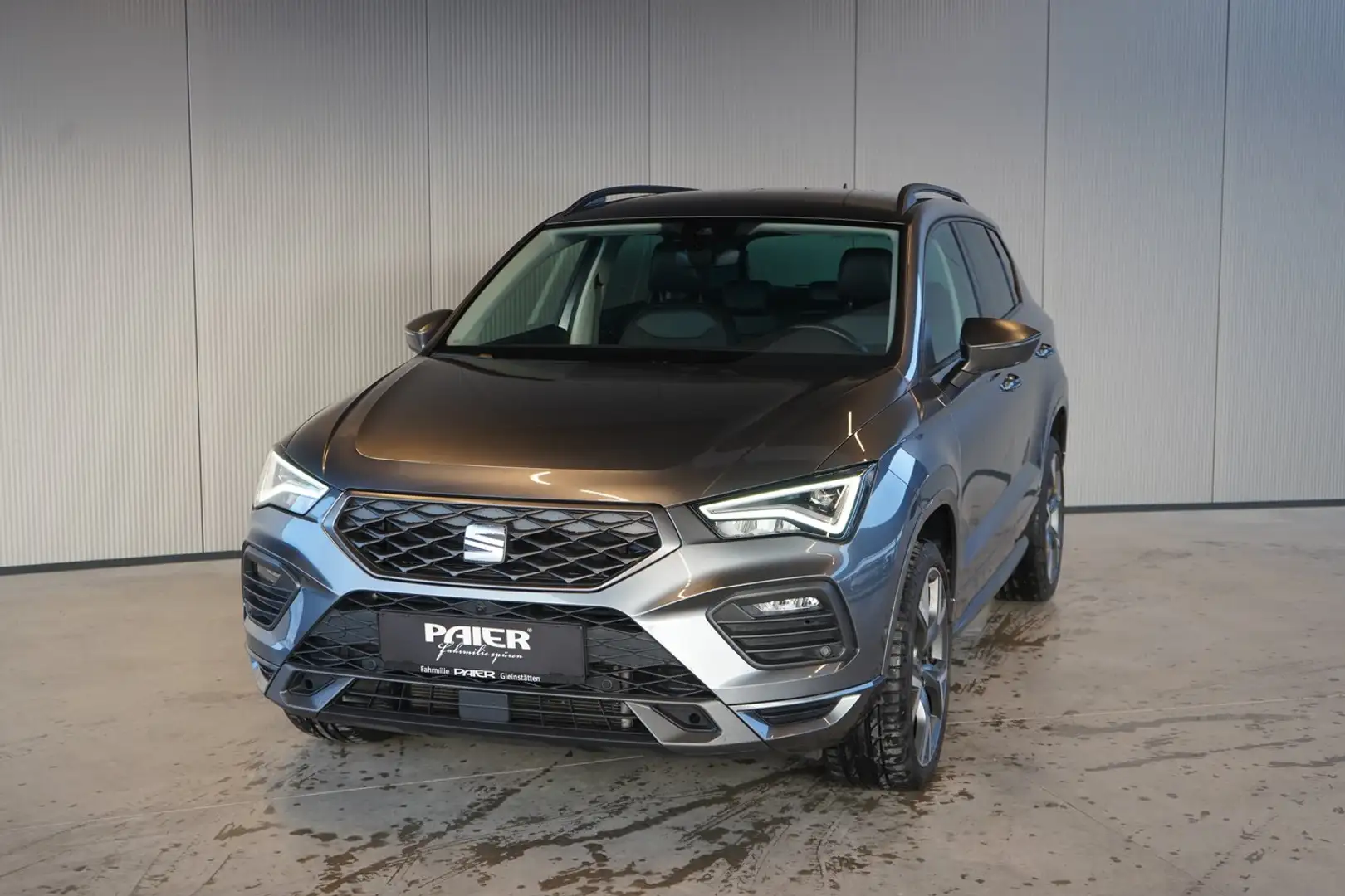 SEAT Ateca FR 1.5 TSI ACT Grau - 2