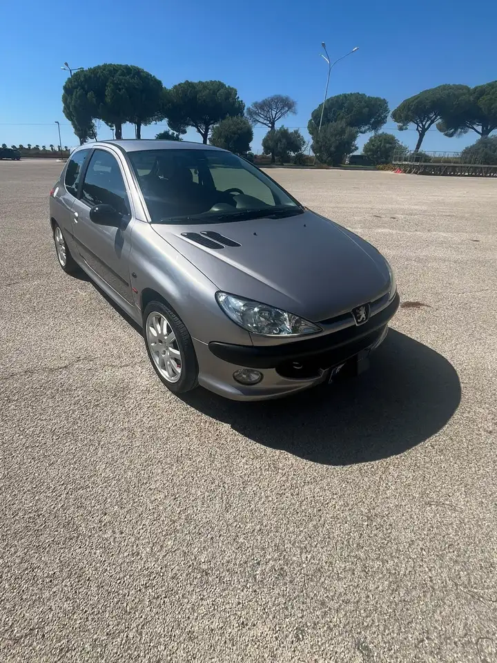 Peugeot 206 3p 2.0 16v Gti, foto 1