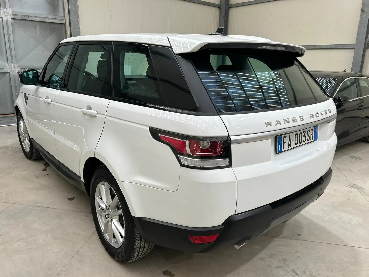 Land Rover Range Rover Sport 3.0 tdV6 SE CONDIZIONI RARISSIME DA VETRINA! - 1