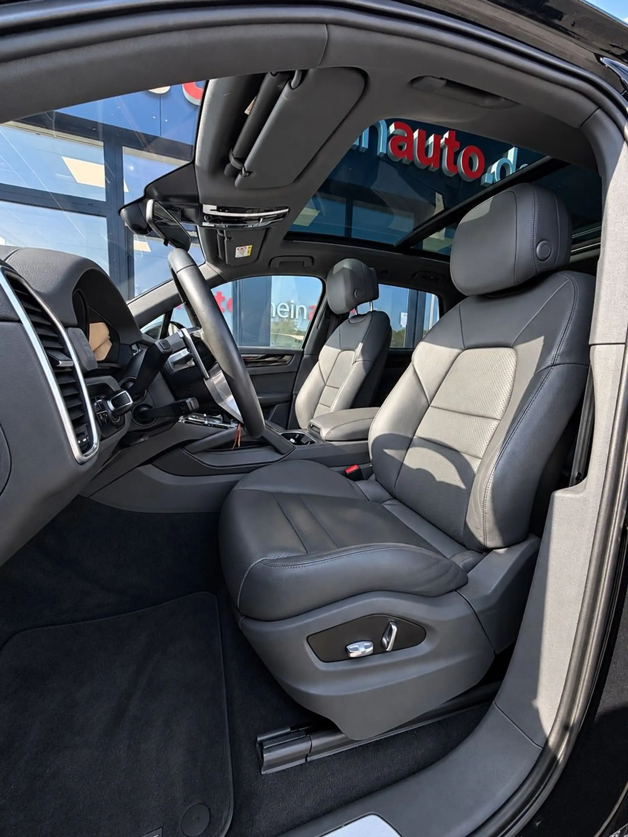 Porsche Cayenne E-Hybrid*Chrono*IPA*PDLS*Pano*PASM*Appro — photo 11