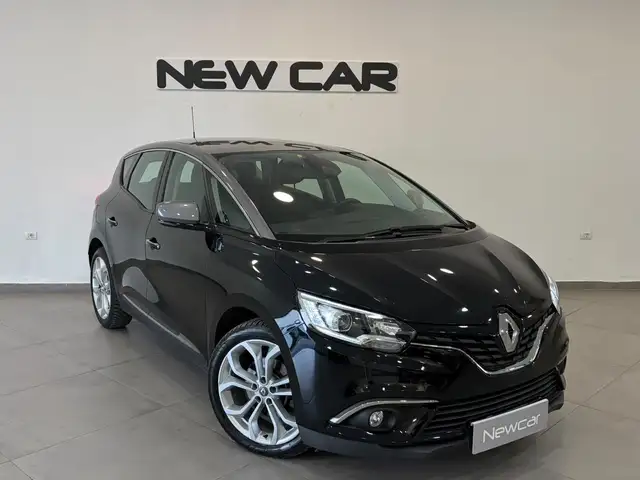 Renault Scenic view 2