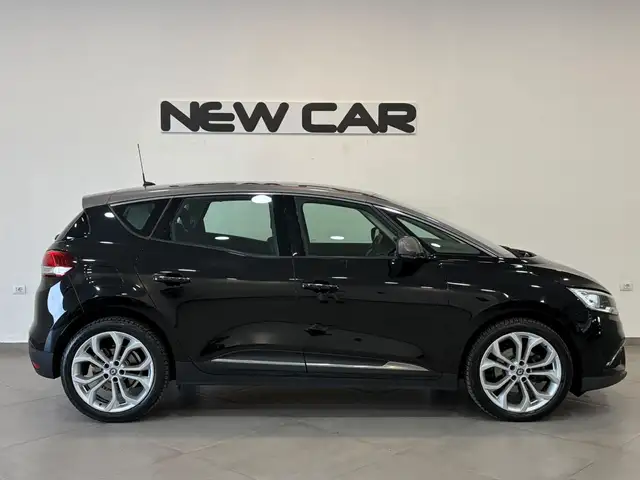 Renault Scenic view 6