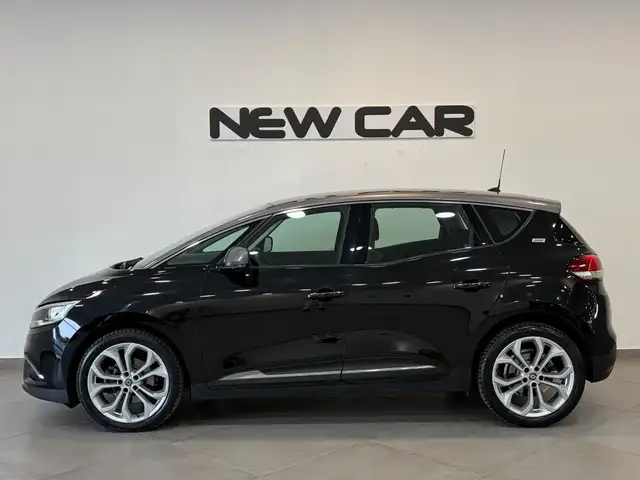 Renault Scenic view 5