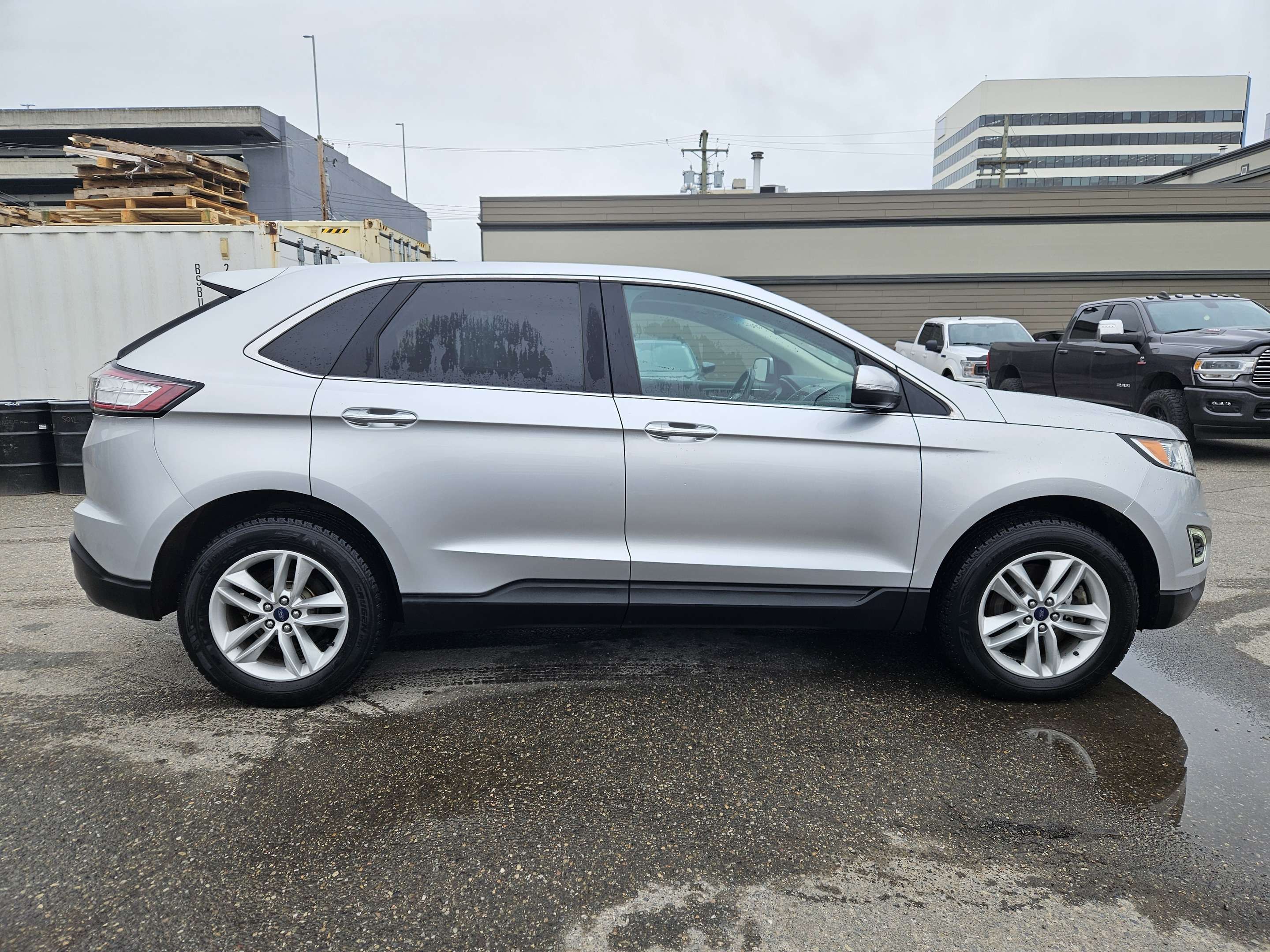 2017 Ford Edge