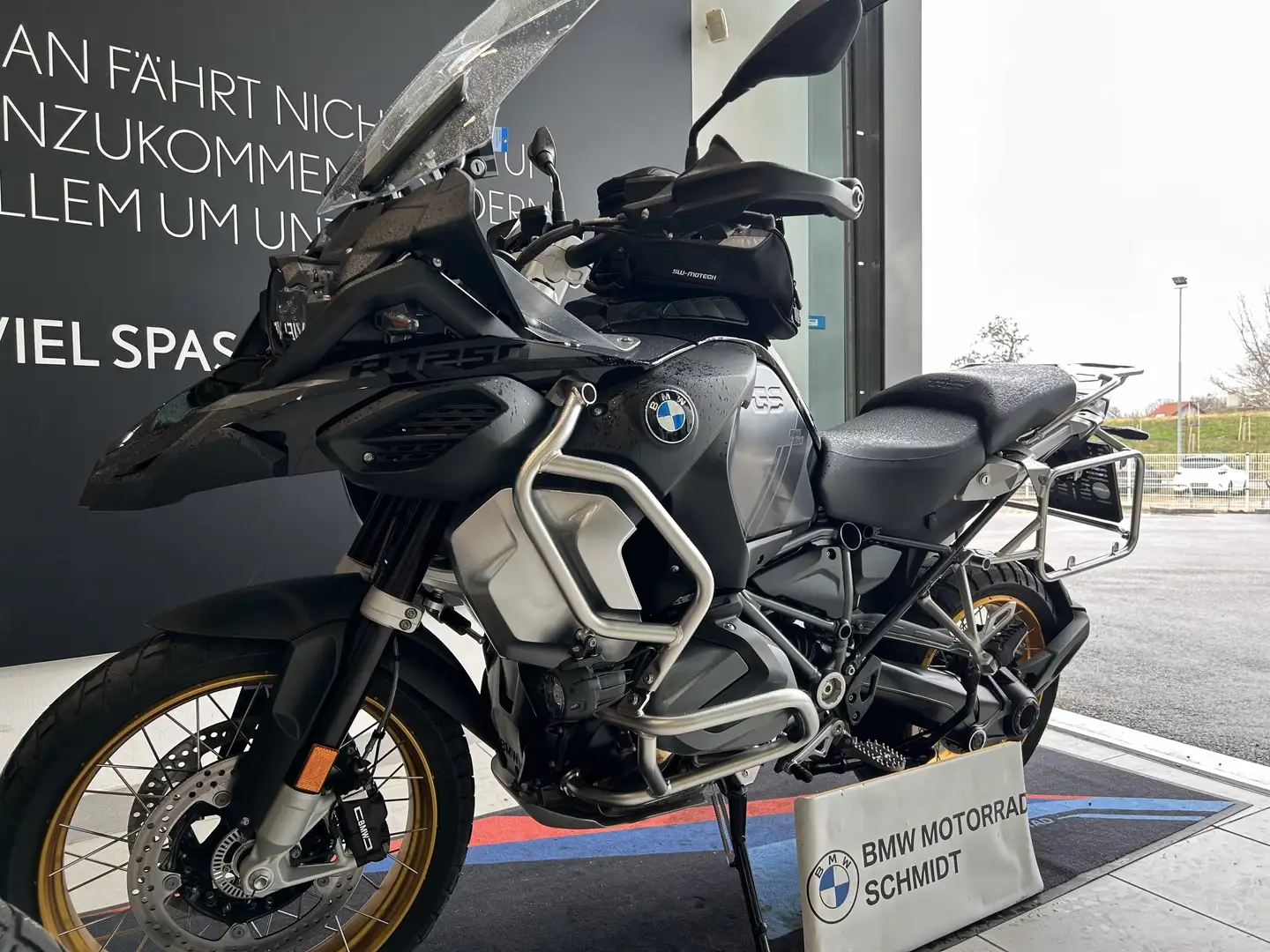 BMW R 1250 GS Adventure Schwarz - 2