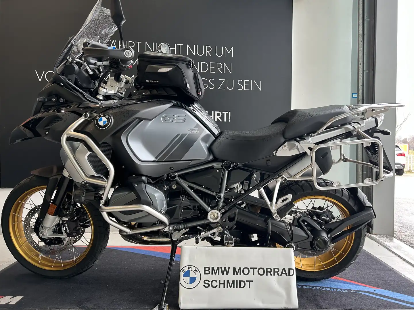 BMW R 1250 GS Adventure Schwarz - 1