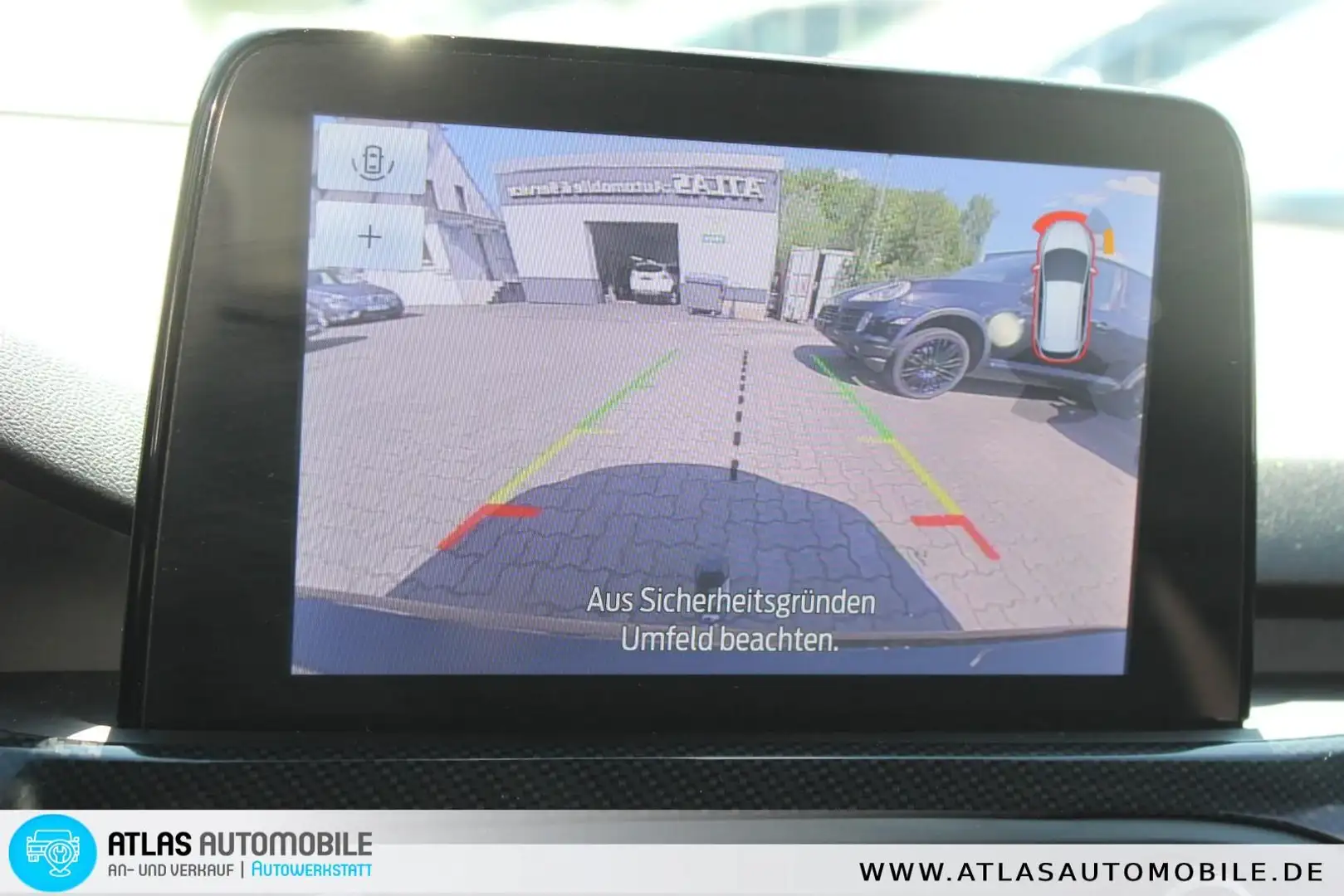 Ford Focus Turnier ST-Line 1,5 Eco Boost Aut Navigati Schwarz - 2